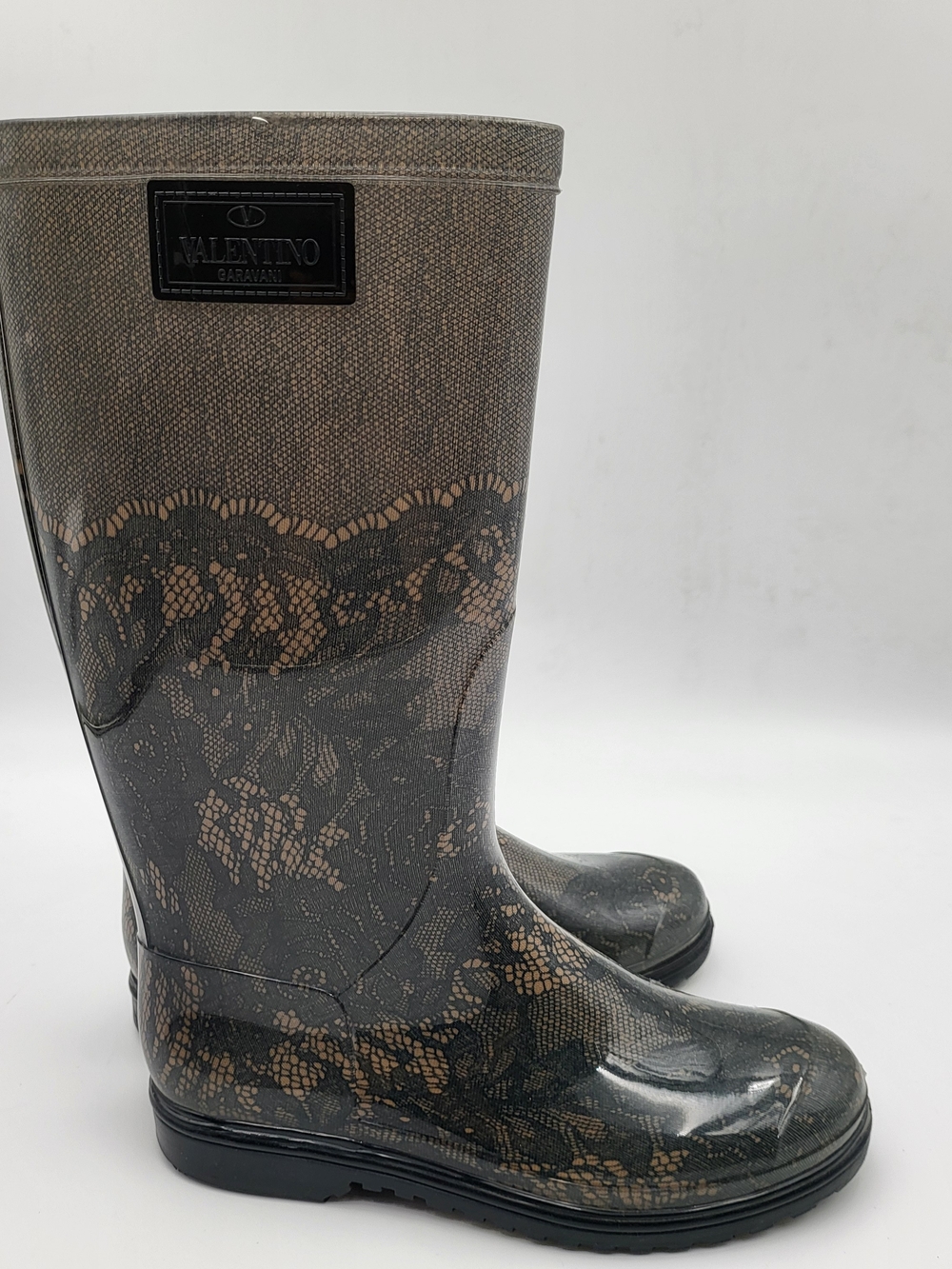 Valentino Garavani Women's Black Lace-Print Rain Boots..size 37 - Picture 5 of 14